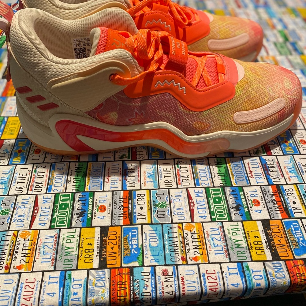 Adidas DON Issue 3 GCA Ecru Tint Ivory Orange Men Basketball Shoes HQ4506 Sz 13